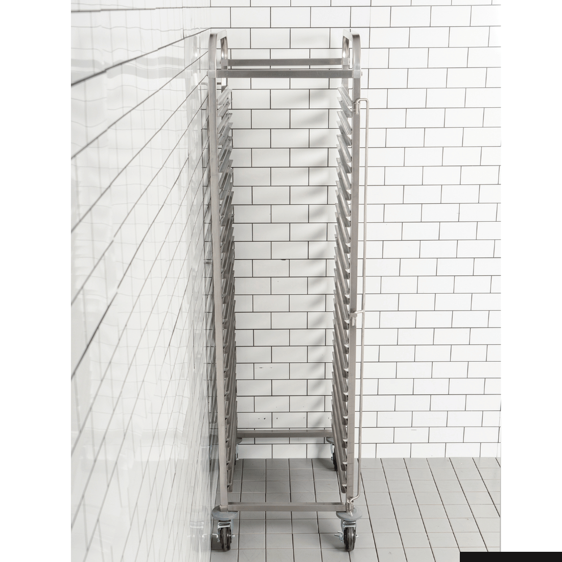 Modular System Baking tray trolley with 16 trays - 404091