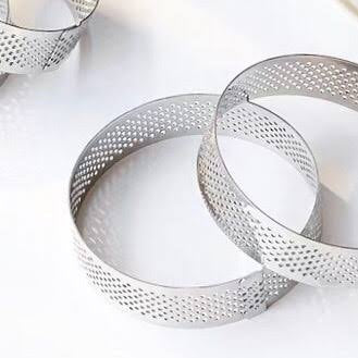 SS Cake Ring Round Perforated D.18x2cm.Ht.1PC