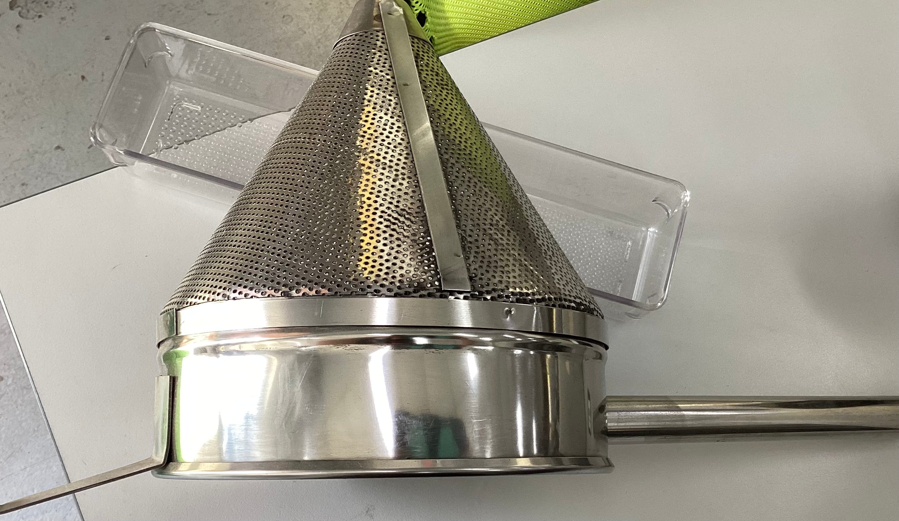 CONICAL STRAINER SIZE 1 -20cm