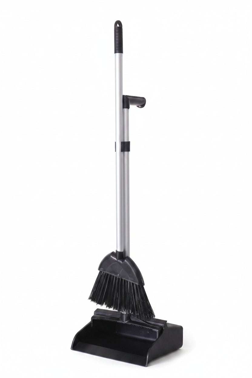 LOBBY DUST PAN AND BROOM SET -BLACK