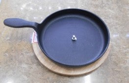 Round Sizzler Iron platter with Handle wooden+iron 22cm 1PC