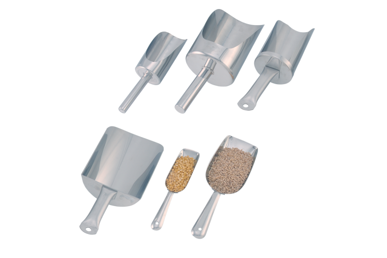 SS Scoop 4.3/4" 12X5CM 1pc