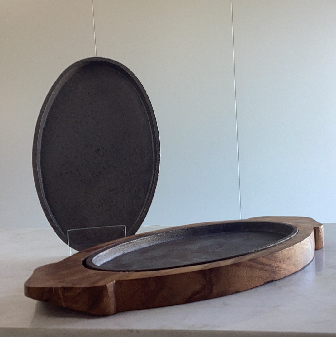 IRON SIZZLER PLATE OVAL 23cm