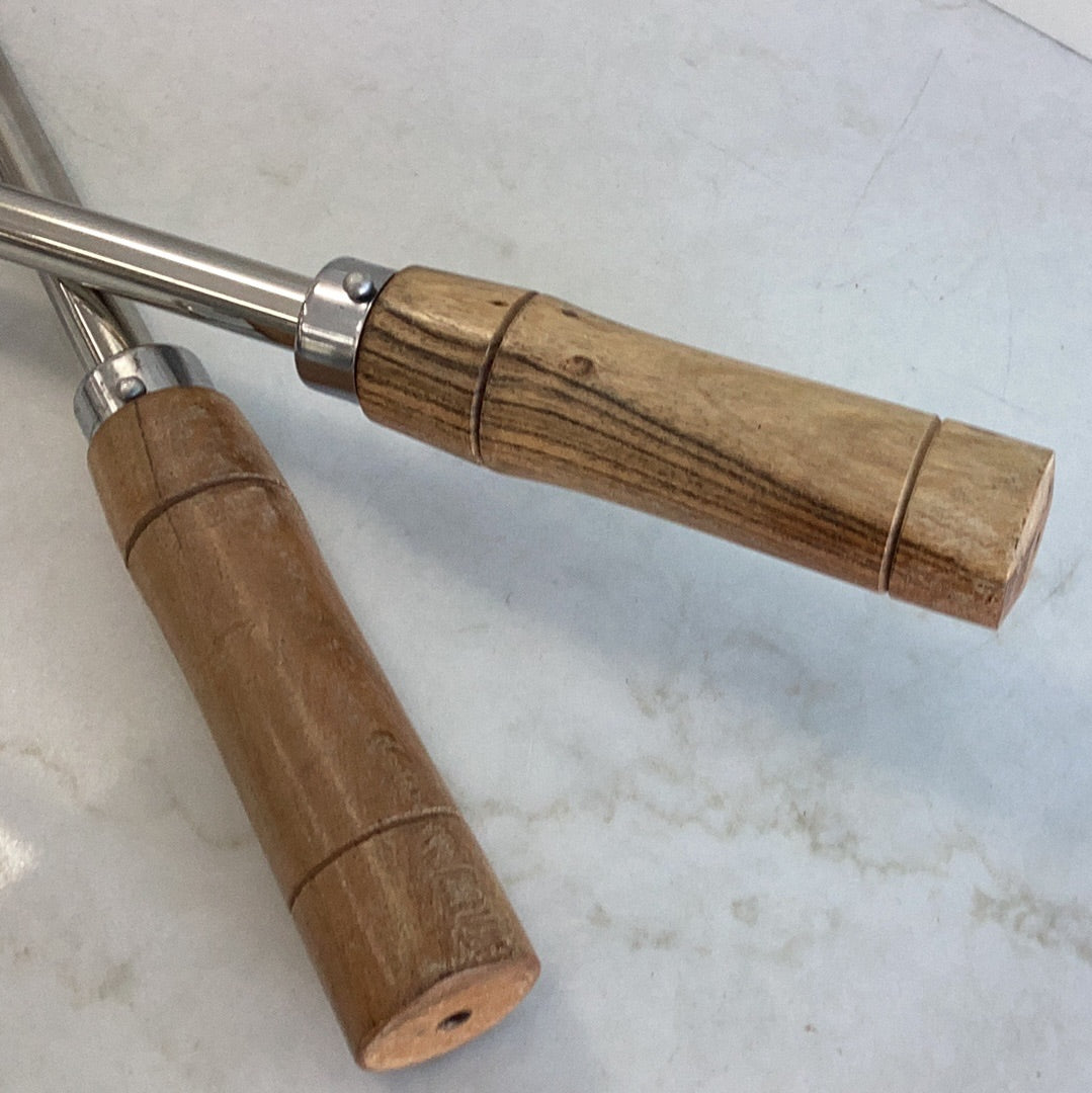 LADLE WITH HOLE SIZE 8