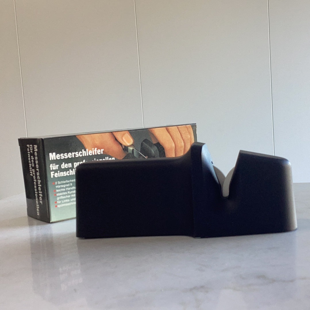 RUBICUT KNIFE SHRPNER 2