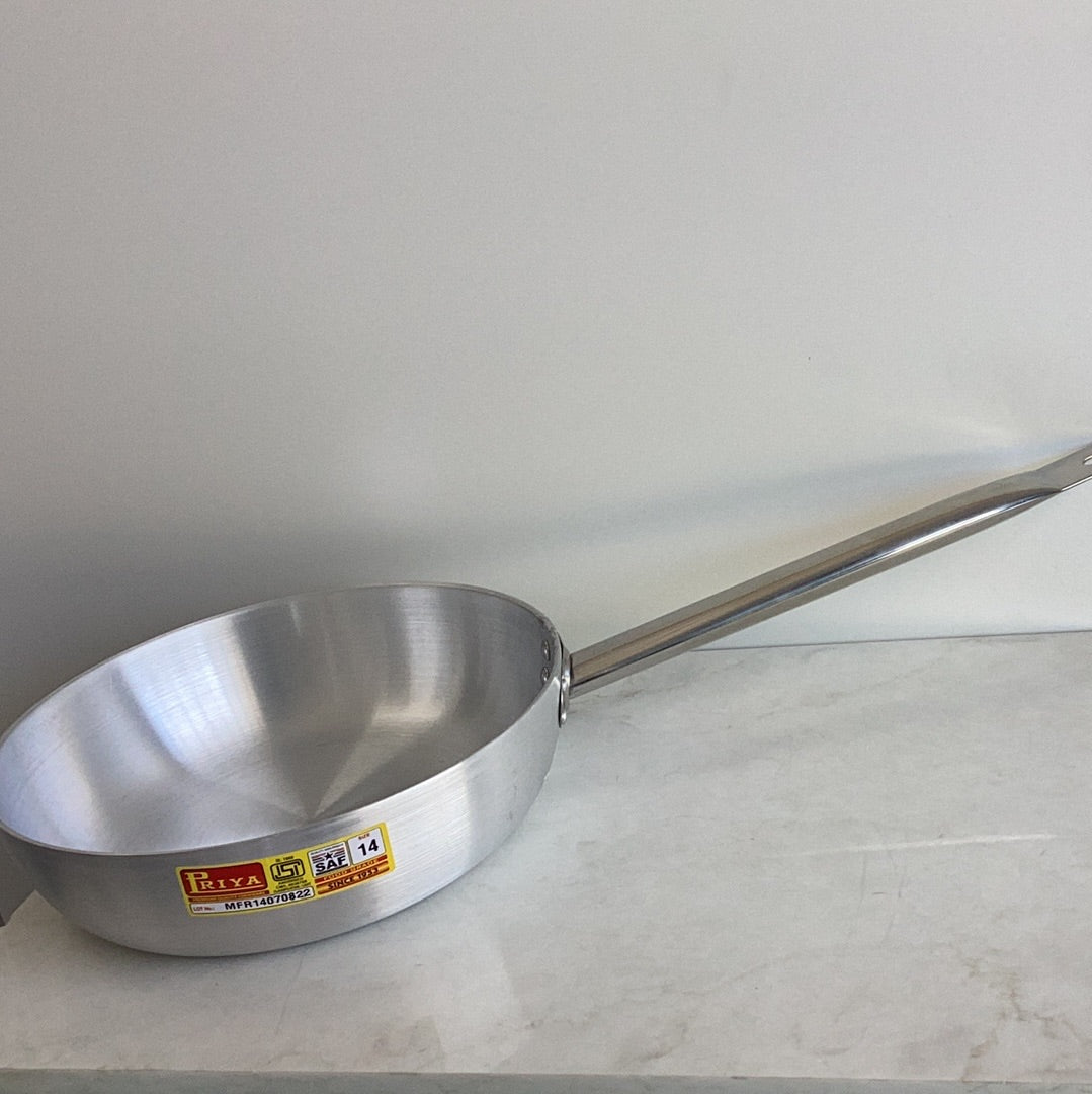 FRYPAN WITH STEEL HANDLE SIZE 14 hi